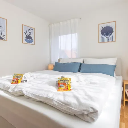 Waldnest - - Schwarzwald * בול